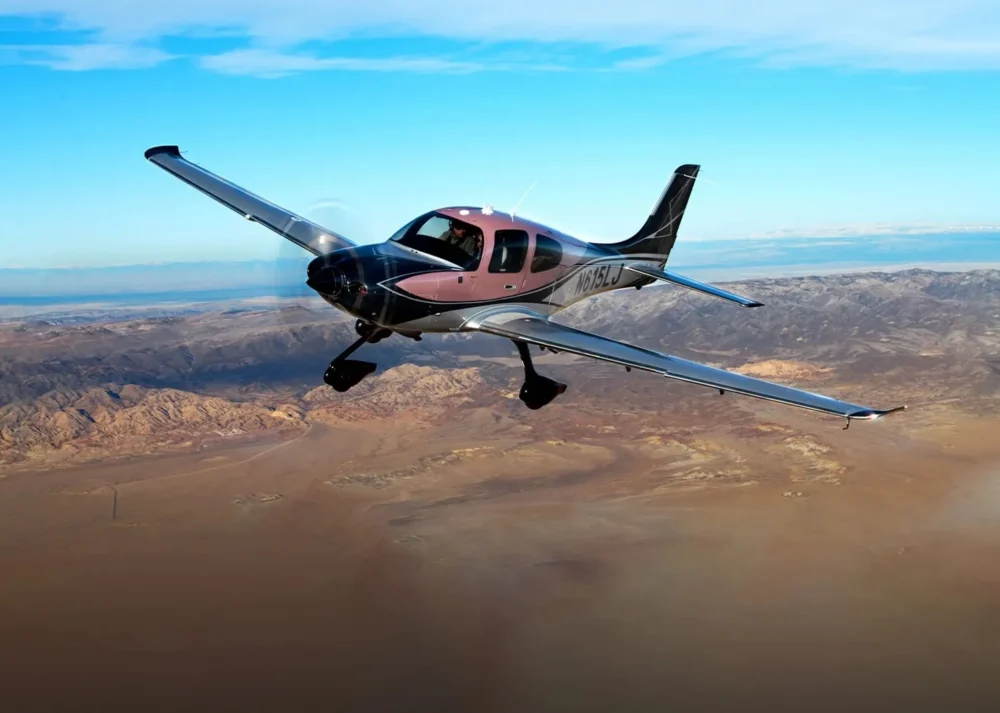 Cirrus SR22