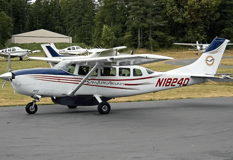 Cessna 207